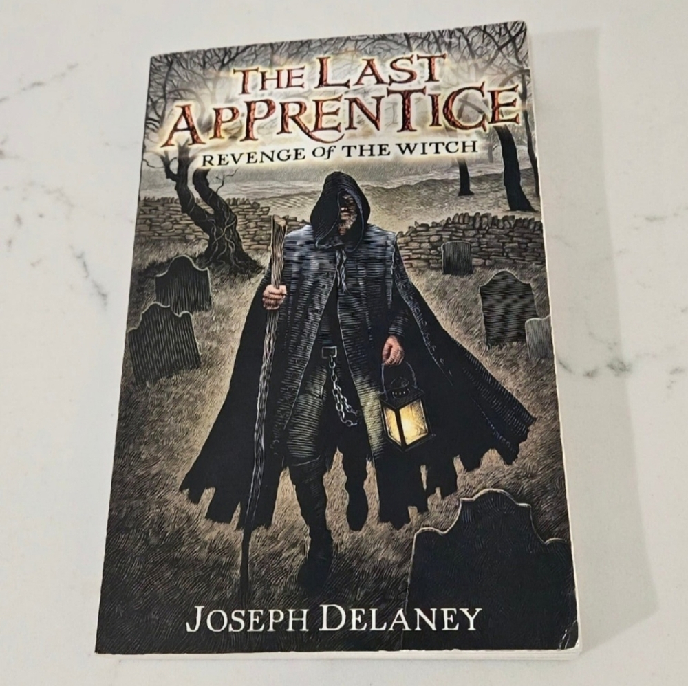 BOGO The Last Apprentice Revenge Of The Witch Joseph Delaney Book/Novel Harper